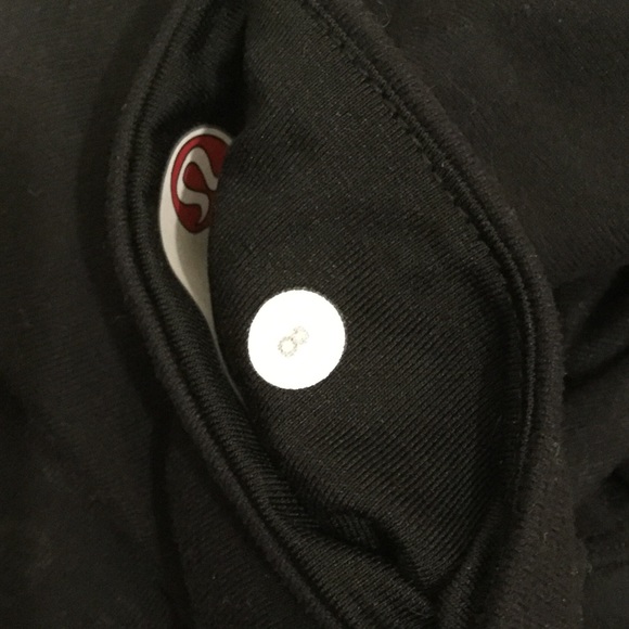 LuluLemon full length black leggings - Picture 4 of 8